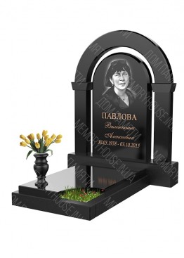 Памятник c аркой и колонами. Модель - КОЛ002