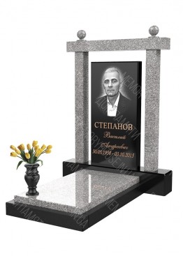 Памятник c аркой и колонами. Модель - КОЛ024