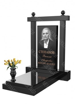 Памятник c аркой и колонами. Модель - КОЛ024