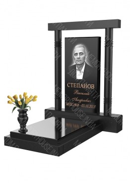 Памятник c аркой и колонами. Модель - КОЛ030